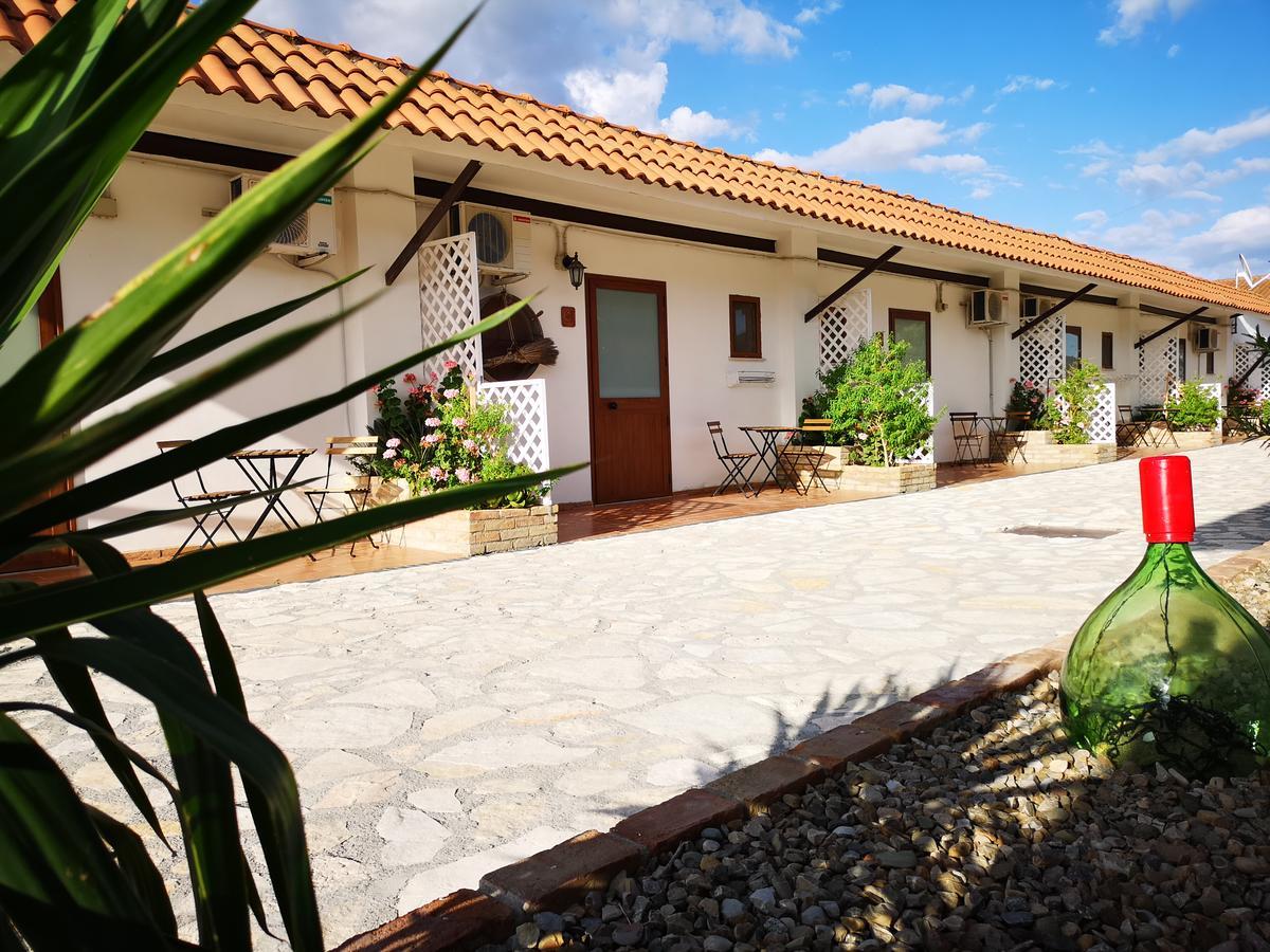 Fontana La Pietra Villa Pisticci Kültér fotó
