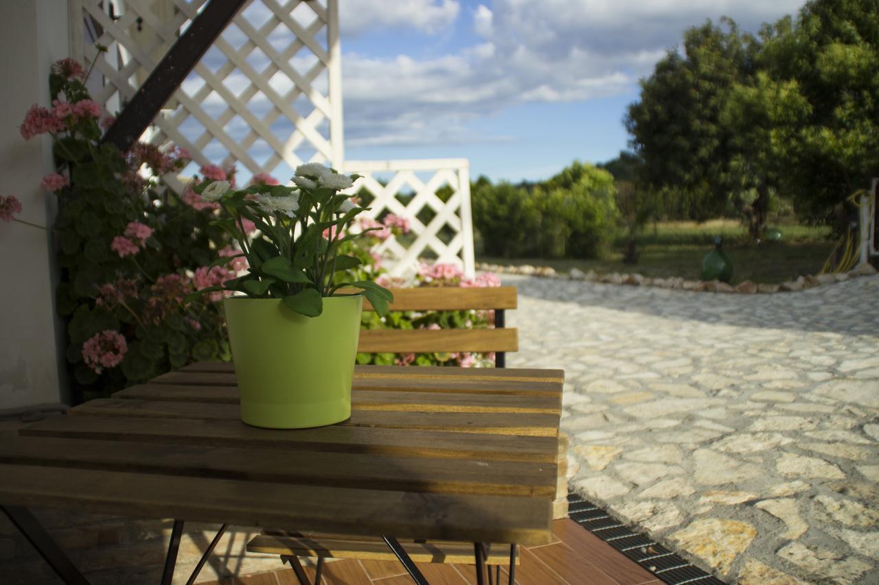 Fontana La Pietra Villa Pisticci Kültér fotó
