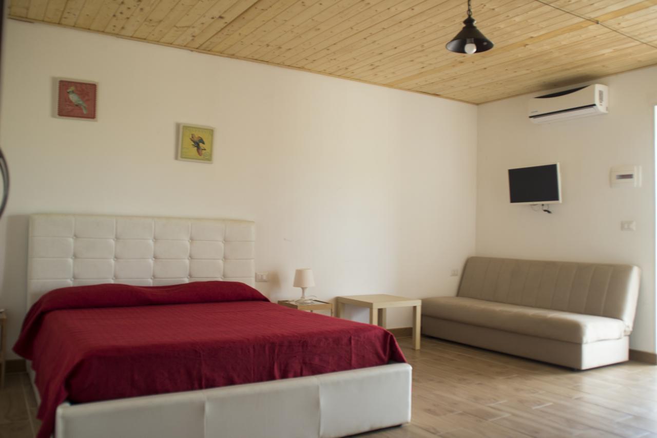 Fontana La Pietra Villa Pisticci Kültér fotó