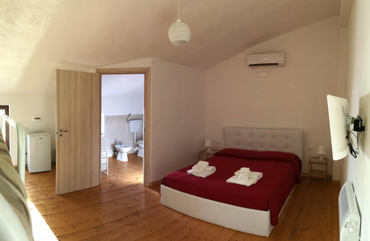 Fontana La Pietra Villa Pisticci Kültér fotó